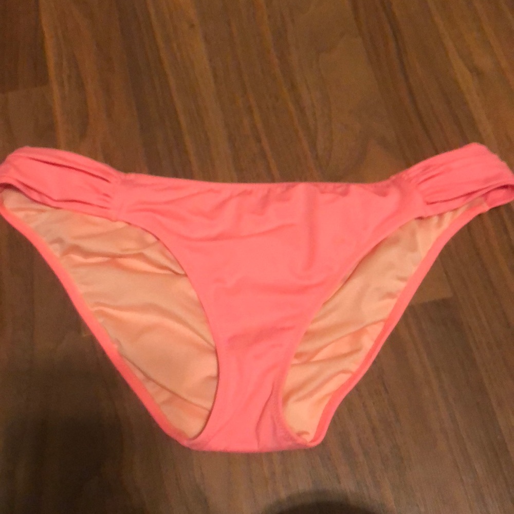 Victoria’s secret swim bottoms